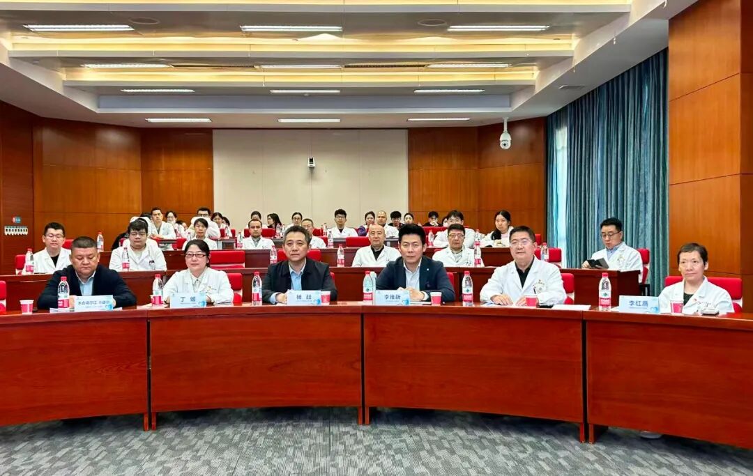 疆内外专家携手 共筑神经纤维瘤诊疗防线